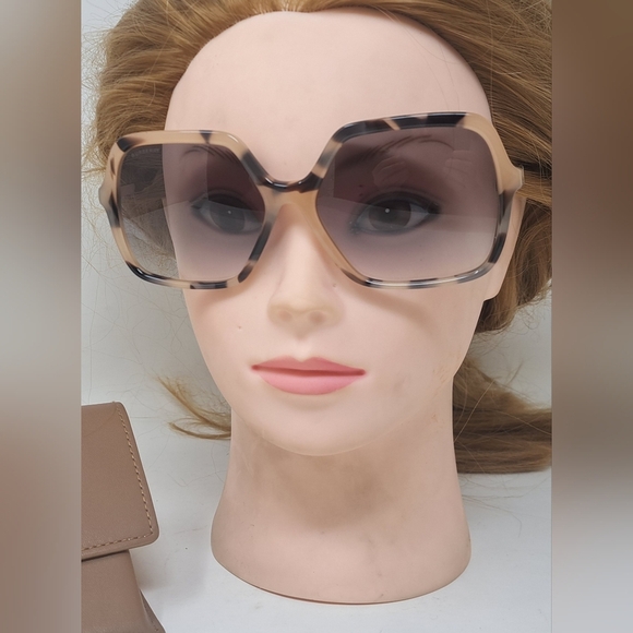 Burberry Sunglasses Havana Gray Gradient Oversized Square Check B4324 59-16-140 - Picture 2 of 16